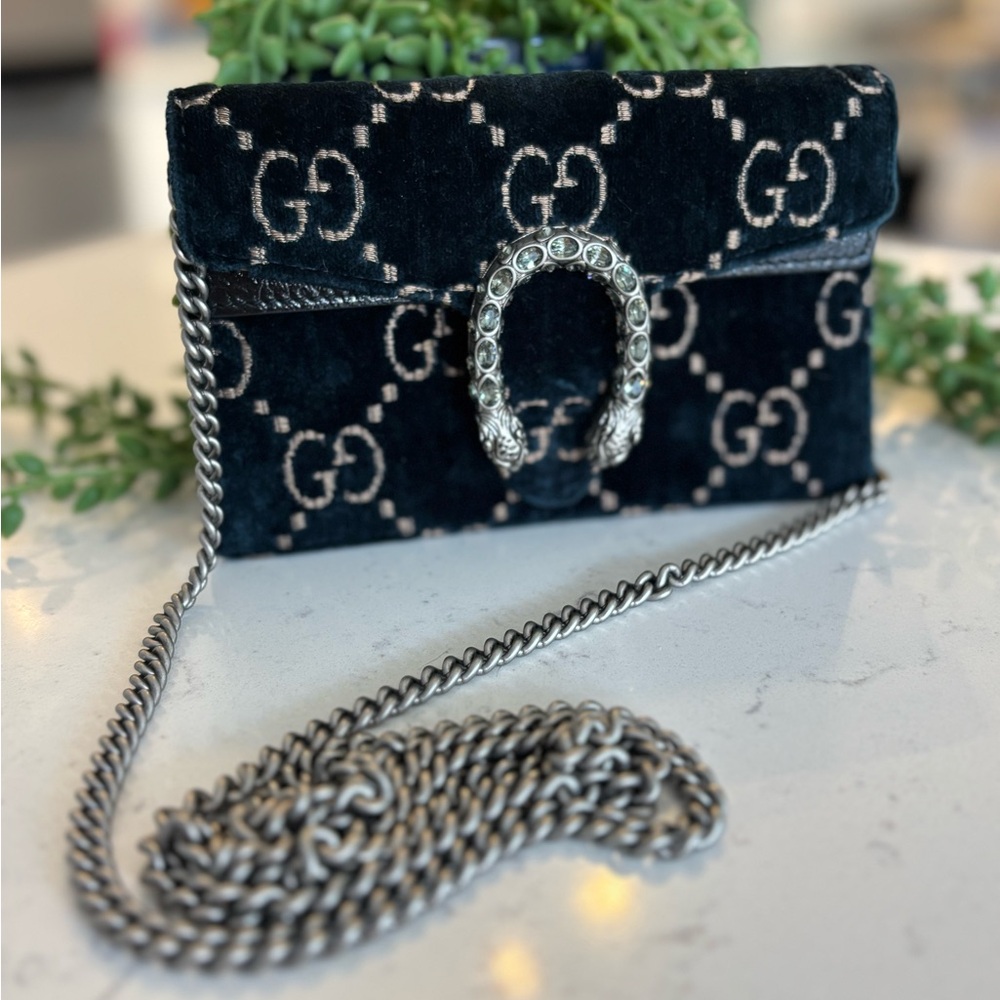 SOLD! Gucci Velvet Dionysus super mini with Silver Chain
